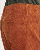 Pantalon chino en Velours côtelé moka