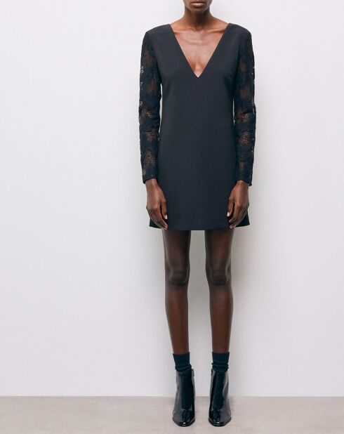 Robe Courte Décolleté devant dos Dentelle manches noire