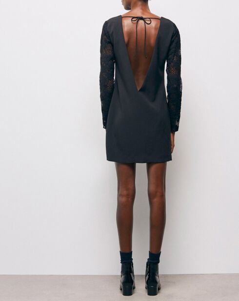Robe Courte Décolleté devant dos Dentelle manches noire