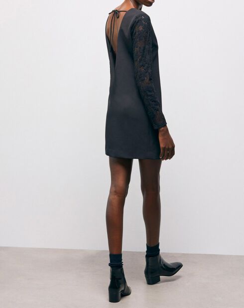 Robe Courte Décolleté devant dos Dentelle manches noire