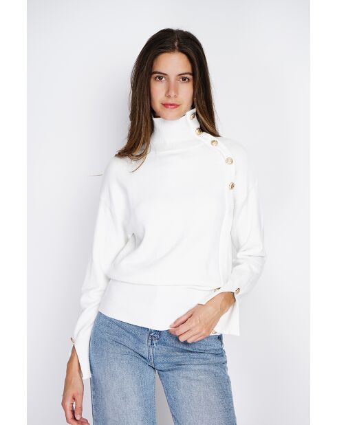 Pull en Cachemire mélangé col montant boutons dorés naturel