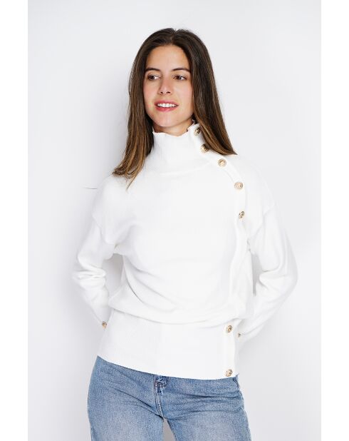 Pull en Cachemire mélangé col montant boutons dorés naturel