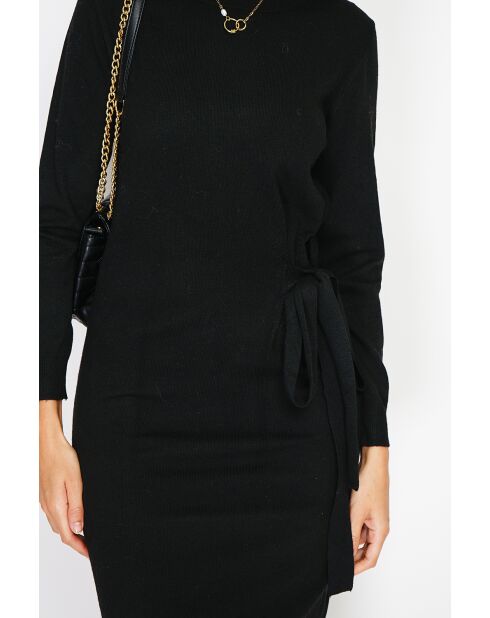 Robe en Cachemire & Soie col ras du cou avec ceinture noire