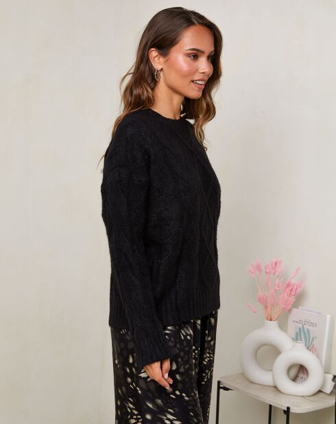 Pull Romane noir