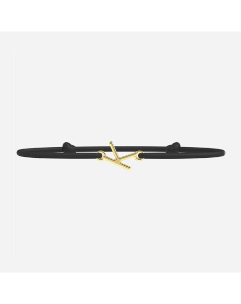 Schwarzes Armband mit dem Buchstaben K