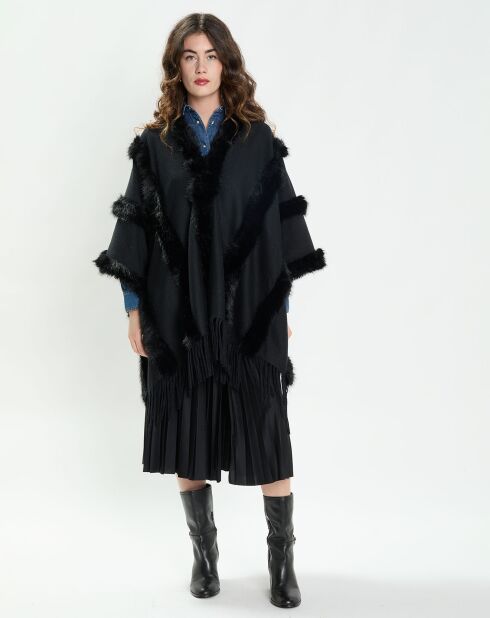 Poncho Maeva noir