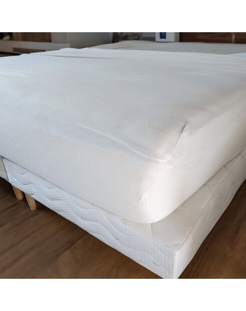 Protège Matela absorbant Biome® blanc