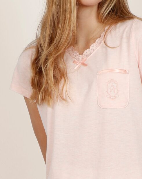 Klassieke lichtroze pyjama