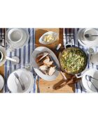 Plat de service ovale Mikasa Cranborne blanc -  39.5x28x3.9 cm