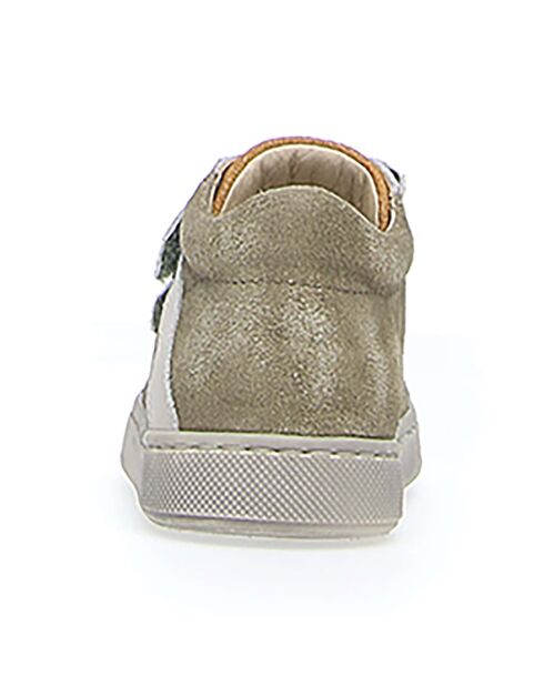 Sneakers Gazer aus khakifarbenem Leder