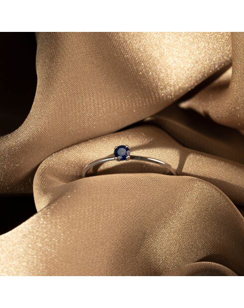 Anillo Only One Zafiro en oro blanco de 0,54 quilates