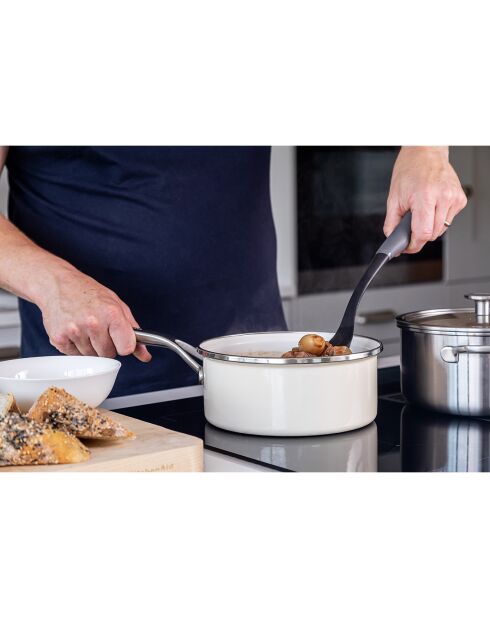 Cuillère fendue à prise souple grise