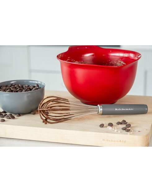 Fouet utilitaire à poignée souple gris