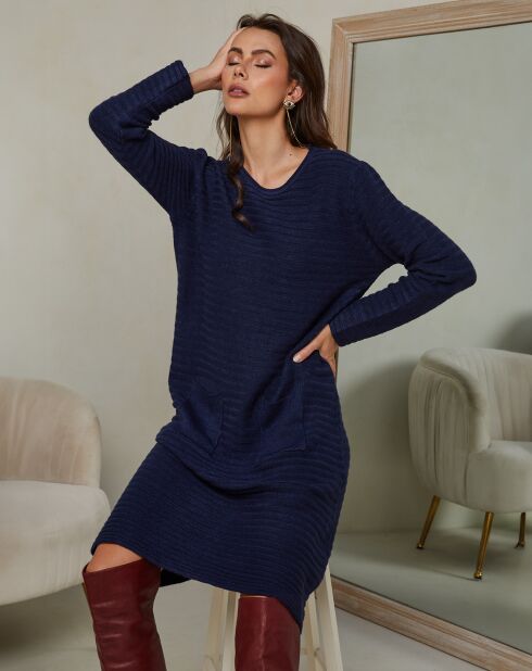 Marineblauwe jurk in mahonie