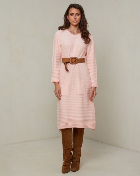 Lachsfarbenes Mahonienkleid