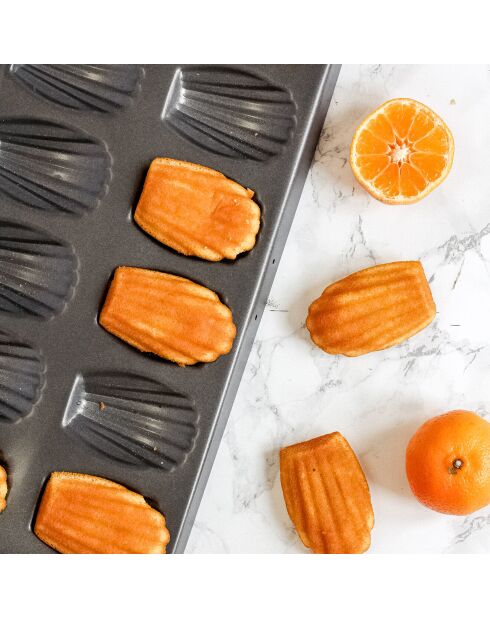 Plaque à Madeleine noir - 40x20x1 cm