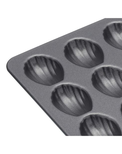 Mini moule à madeleine noir - 27.5x22x1.2 cm