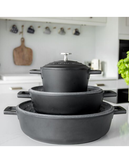 Cocotte avec Couvercle noire - 1,4 L
