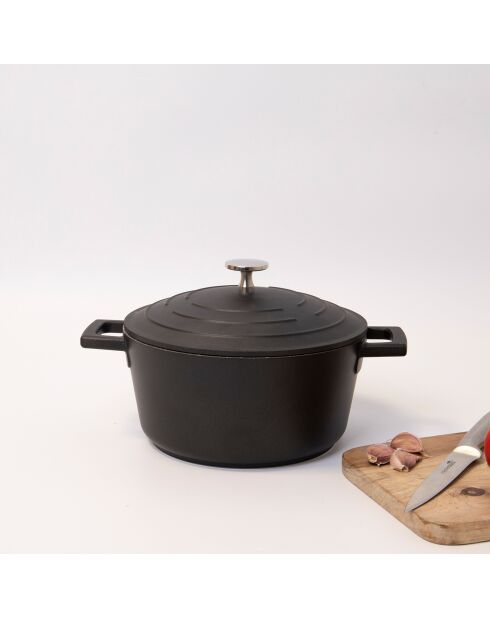 Cocotte avec Couvercle noire  - 2,5 L