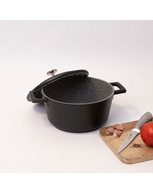 Cocotte avec Couvercle noire  - 2,5 L