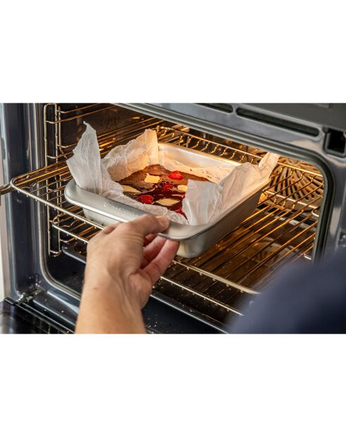 Plat à gâteauxcarré Recycled Aluminium argenté - 24.1x22.3x5.7 cm