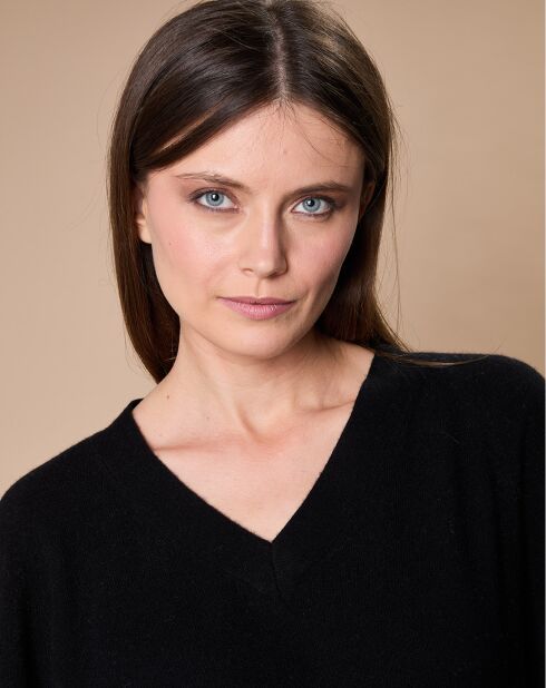 Pull 100% Cachemire 4 fils Romy col V profond noir