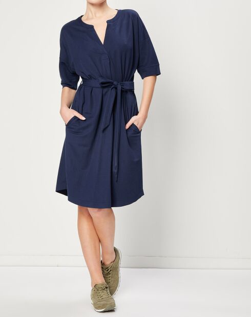 Robe fluide à manches courtes bleu marine