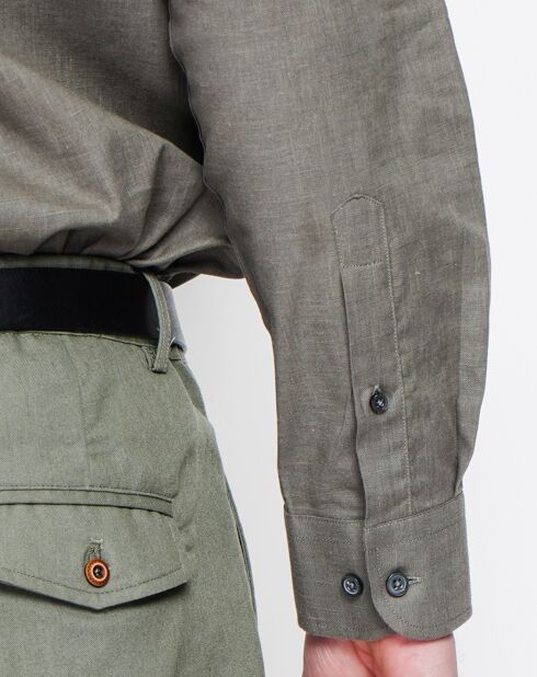 Khakigrünes Hemd Gabriel aus 100% Leinen