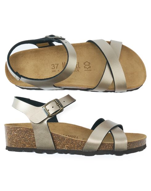 Sara bronzen sandalen