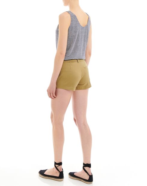 Khakifarbene Galk-Shorts