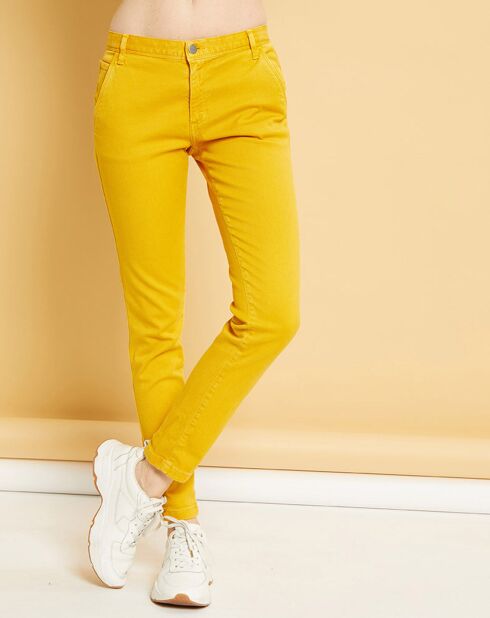 Pantalon chino Natural Tess curry