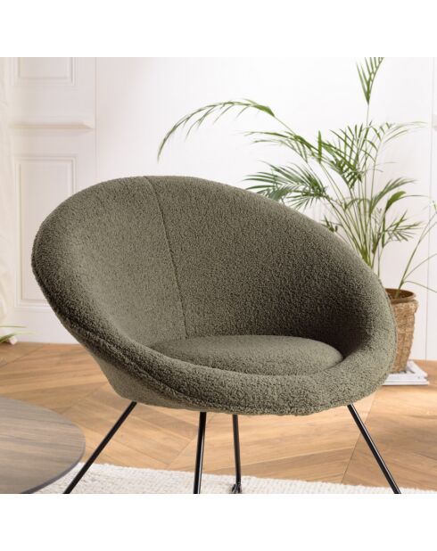 ALBANE - Fauteuil tissu bouclette vert kaki pieds croisés métal noir