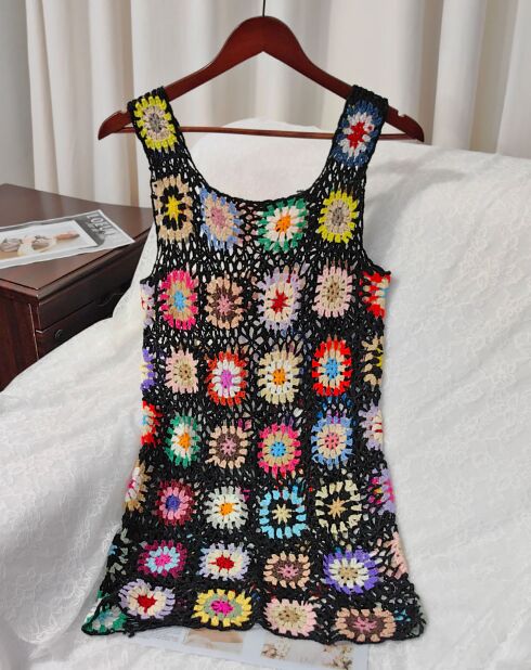 Robe de plage noire