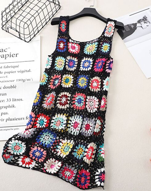 Robe de plage noire