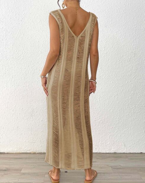 Robe de plage beige