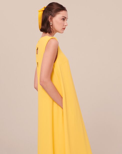 Robe en crêpe jaune