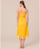 Robe satinée jaune