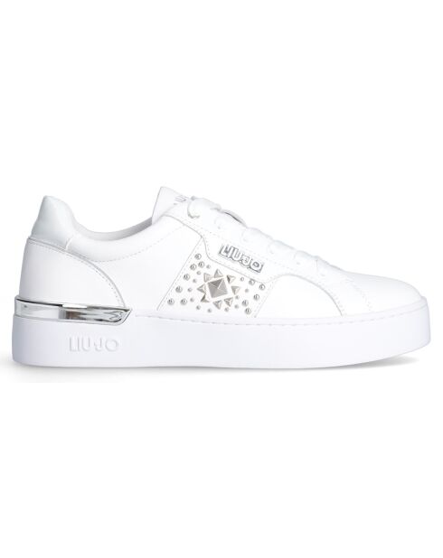 Baskets en Cuir Silvia blanches
