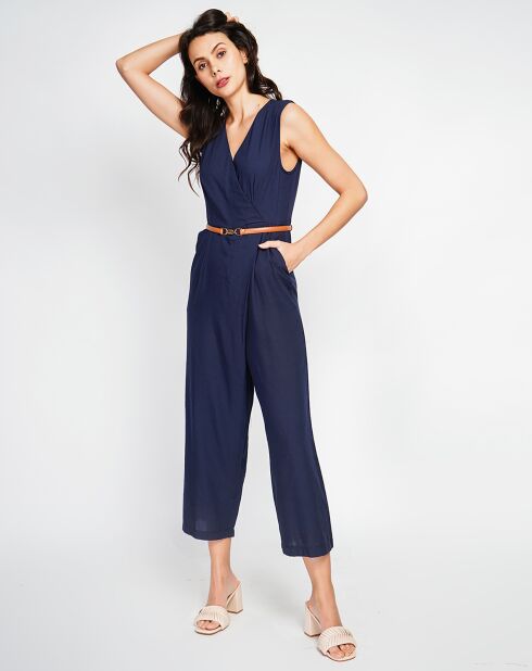 Tuta blu scuro per San Valentino