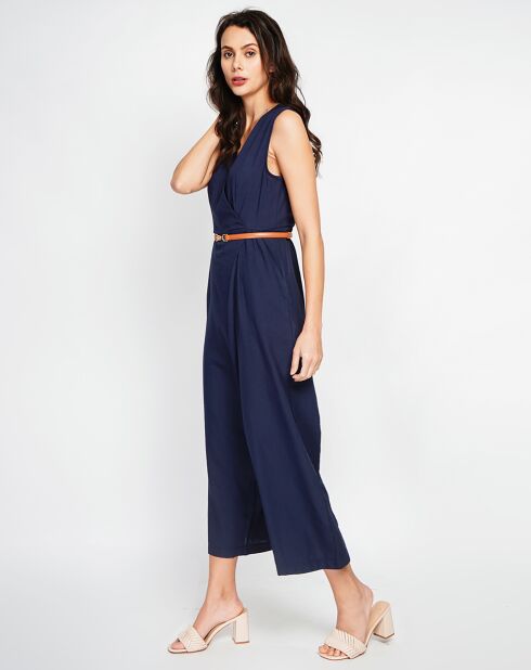 Tuta blu scuro per San Valentino