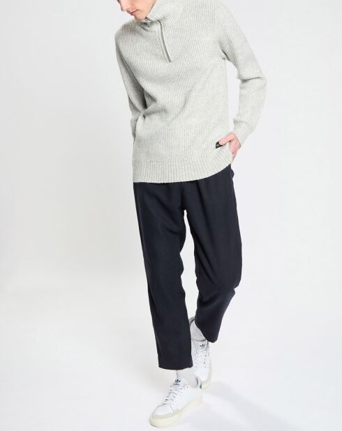 Pull zippé gris clair