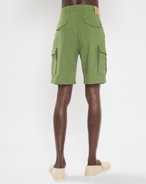 Favoriete kaki cargoshorts met normale pasvorm