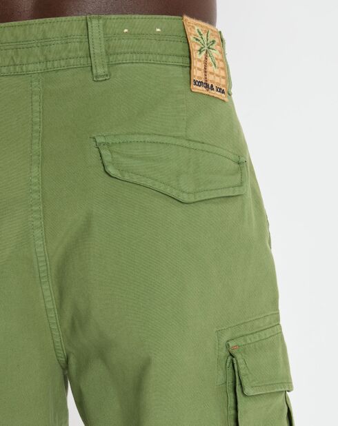 Favoriete kaki cargoshorts met normale pasvorm