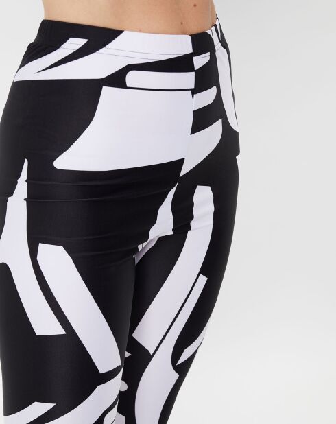 Leggins estampados en blanco y negro