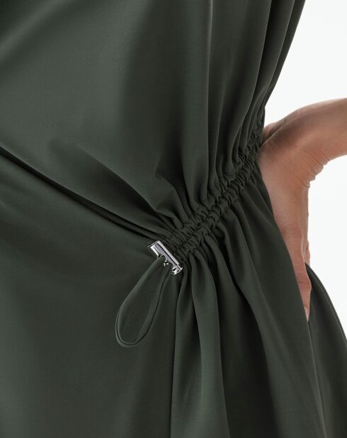 Robe Eta kaki
