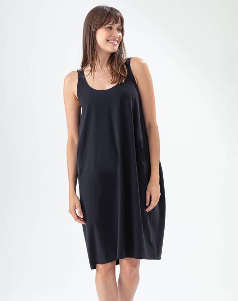 Neptune schwarzes Kleid