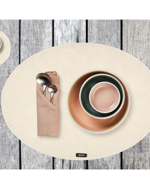 6 Sets de table ovales beiges -  45x33x0.3 cm