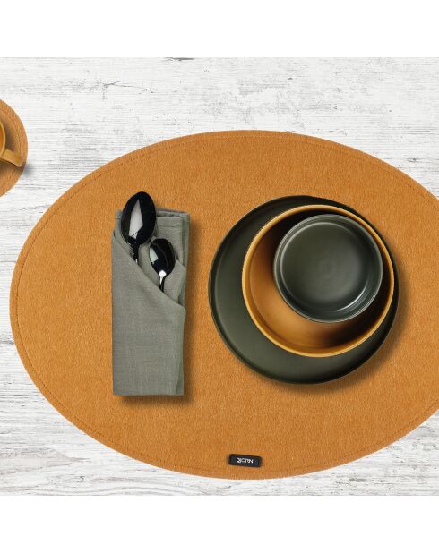 6 Sets de table ovales marron -  45x33x0.3 cm