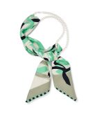 Collier en Perles de culture et Foulard vert