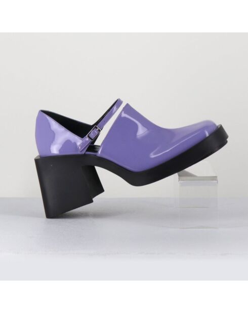 Zuecos Kim Lilac de charol, tacón de 8 cm